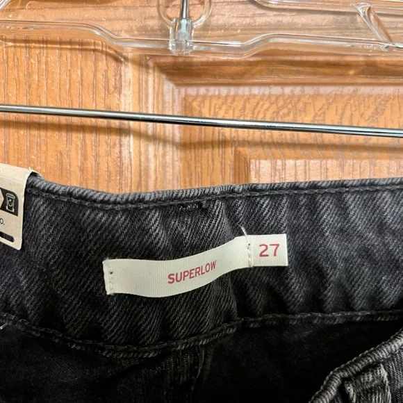 Levi's Women’s Superlow Loose jeans - Picture 4 of 7